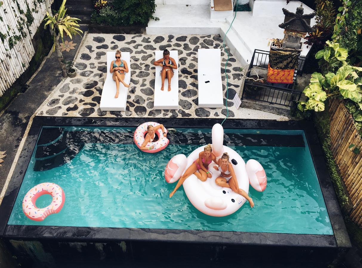 Pillow Inn Ubud Экстерьер фото