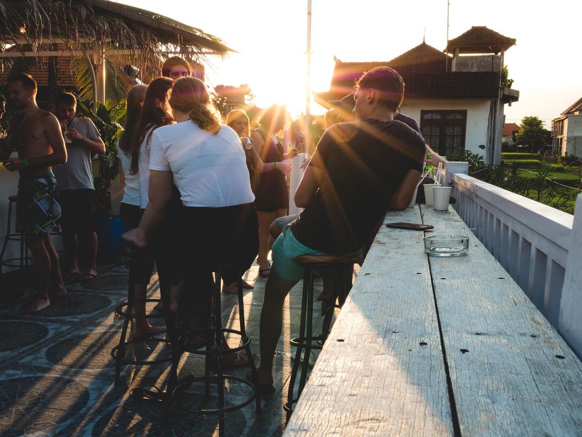 Pillow Inn Ubud Экстерьер фото