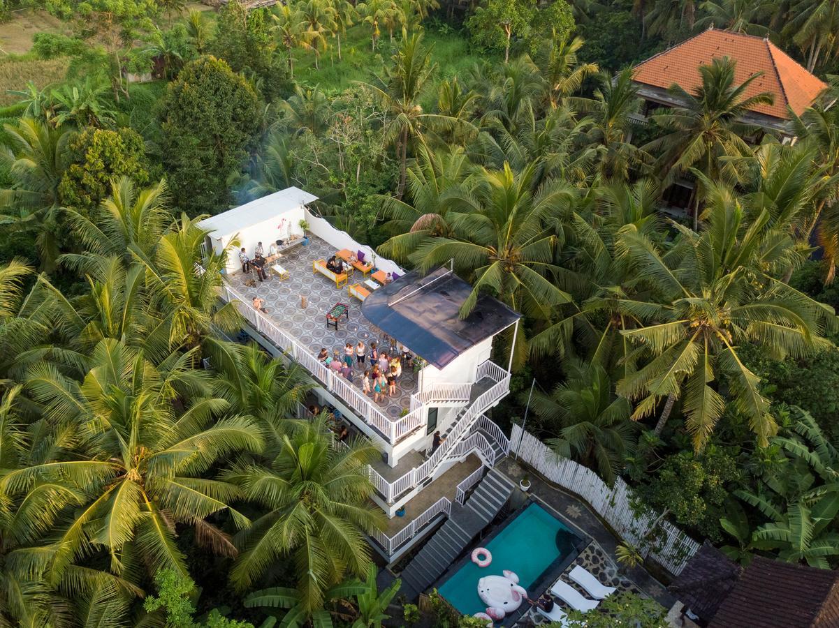 Pillow Inn Ubud Экстерьер фото